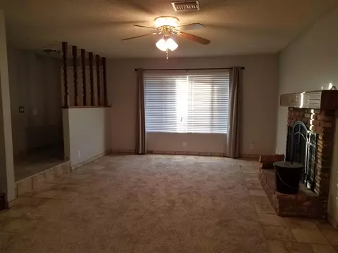 42016 47th St W, Lancaster, CA 93536 photo 4