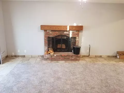 42016 47th St W, Lancaster, CA 93536 photo 8