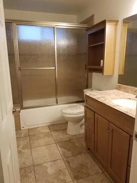 42016 47th St W, Lancaster, CA 93536 photo 17