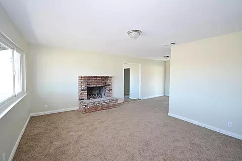 41014 Fieldspring St, Lancaster, CA 93535 photo 3