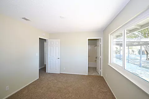 41014 Fieldspring St, Lancaster, CA 93535 photo 10