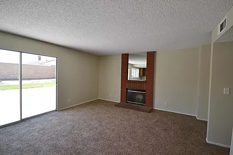 38056 53rd St, Palmdale, CA 93552 photo 5