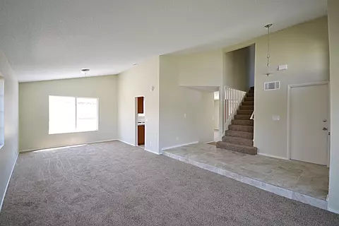 38056 53rd St, Palmdale, CA 93552 photo 3