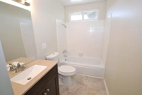 843 Oldfield St E, Lancaster, CA 93535 photo 16