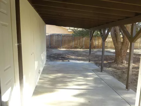 41043 171st St E, Lancaster, CA 93535 photo 2