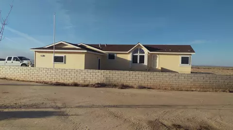 9833 Avenue D4 E, Lancaster, CA 93535 photo 1