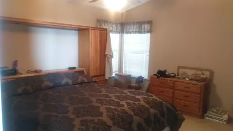 9833 Avenue D4 E, Lancaster, CA 93535 photo 15