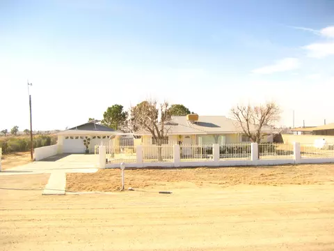 46035 20th St E, Lancaster, CA 93535 photo 1