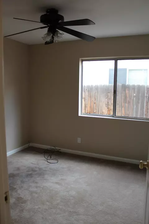 36615 Ramona Rd, Palmdale, CA 93550 photo 16