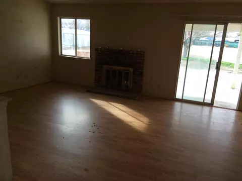 40221 166th St E, Palmdale, CA 93591 photo 2
