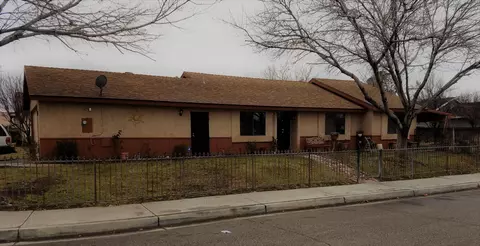 44229 16th St E, Lancaster, CA 93535 photo 1