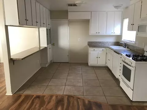 43802 Birchtree Ave, Lancaster, CA 93534 photo 9
