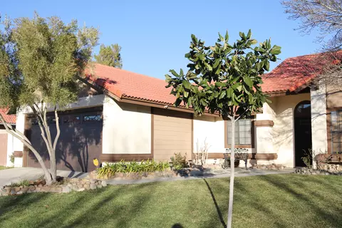 43116 11th St E, Lancaster, CA 93535 photo 3