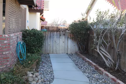 43116 11th St E, Lancaster, CA 93535 photo 44