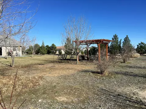 3204 Avenue H2 E, Lancaster, CA 93535 photo 2