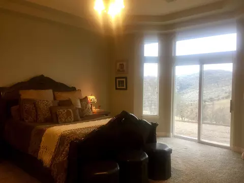 30251 Piebald Ct, Tehachapi, CA 93561 photo 6