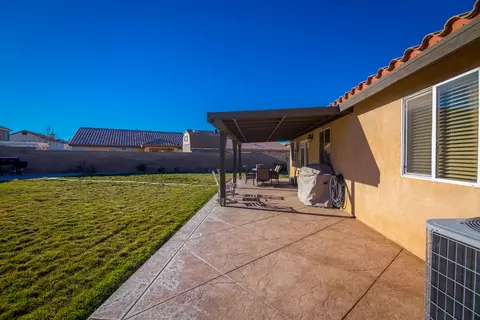 43509 Hampton St, Lancaster, CA 93536 photo 55