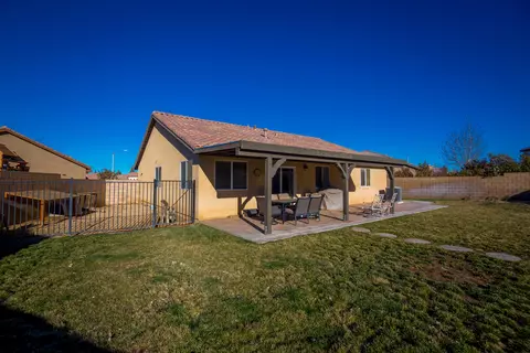 43509 Hampton St, Lancaster, CA 93536 photo 50