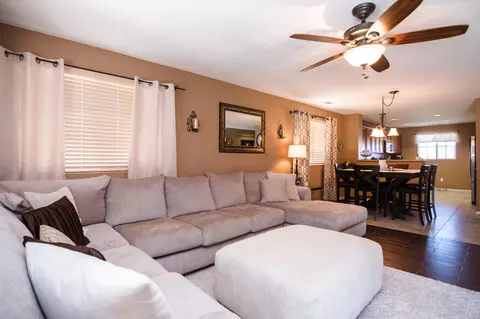 43509 Hampton St, Lancaster, CA 93536 photo 8