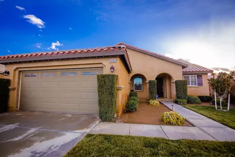 43509 Hampton St, Lancaster, CA 93536 photo 1