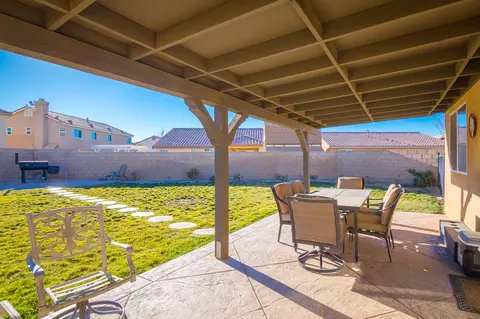 43509 Hampton St, Lancaster, CA 93536 photo 57