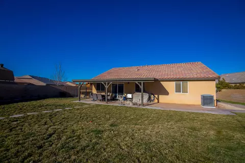 43509 Hampton St, Lancaster, CA 93536 photo 53
