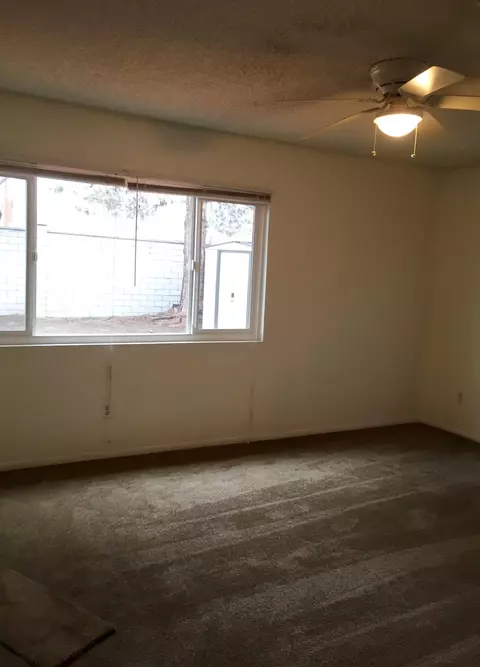 1108 Lightcap St, Lancaster, CA 93535 photo 12