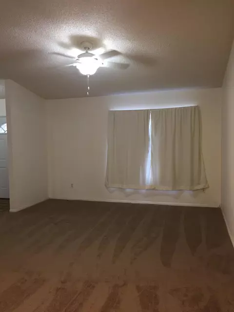 1108 Lightcap St, Lancaster, CA 93535 photo 8