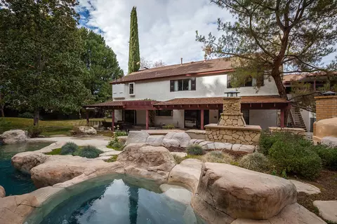 2610 Still Meadow Ln, Lancaster, CA 93536 photo 29