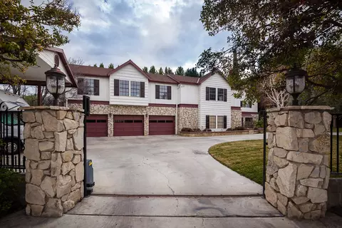 2610 Still Meadow Ln, Lancaster, CA 93536 photo 5