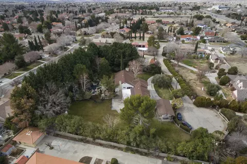 2610 Still Meadow Ln, Lancaster, CA 93536 photo 38