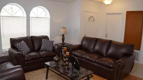 1554 Bluebell St, Lancaster, CA 93535 photo 4