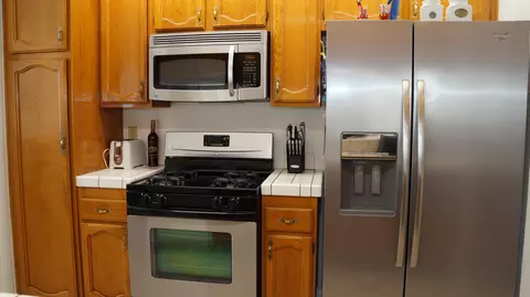 1554 Bluebell St, Lancaster, CA 93535 photo 6