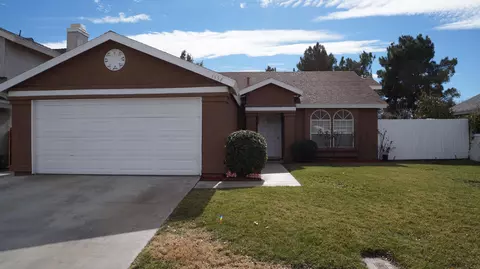 1554 Bluebell St, Lancaster, CA 93535 photo 1