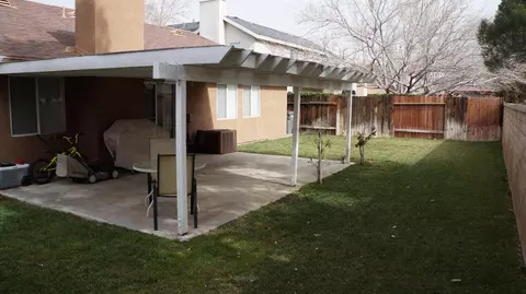 1554 Bluebell St, Lancaster, CA 93535 photo 27