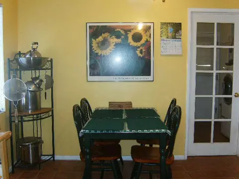 24972 Chestnut St, Newhall, CA 91321 photo 5
