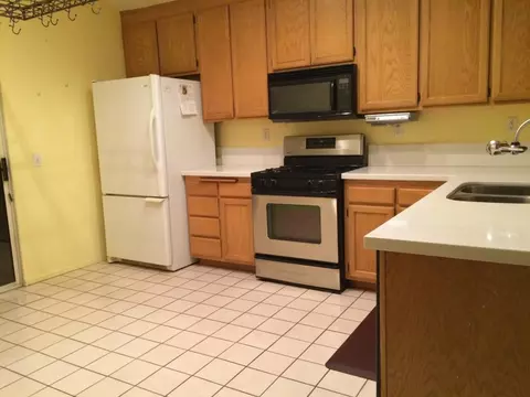 36361 Blacksmith Dr, Palmdale, CA 93550 photo 6