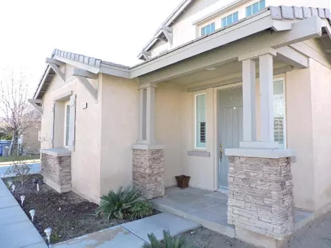 4816 Spur St, Lancaster, CA 93536 photo 9