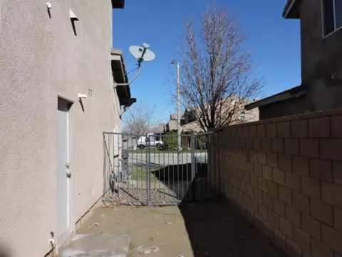 4816 Spur St, Lancaster, CA 93536 photo 97