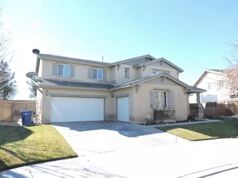 4816 Spur St, Lancaster, CA 93536 photo 3