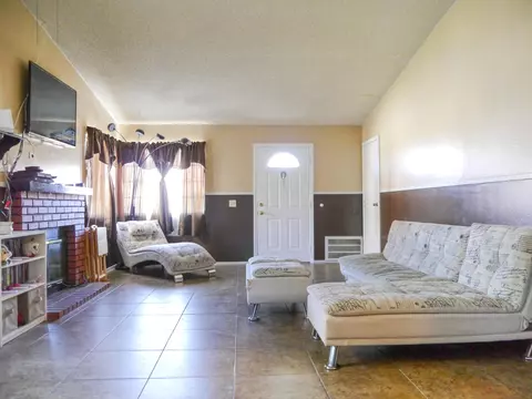 37613 Barrinson St, Palmdale, CA 93550 photo 3