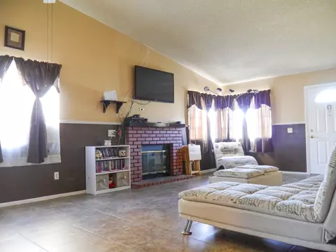 37613 Barrinson St, Palmdale, CA 93550 photo 10