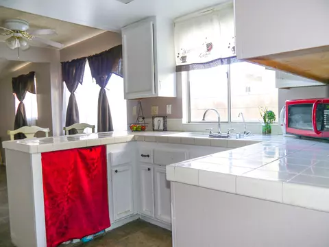 37613 Barrinson St, Palmdale, CA 93550 photo 18