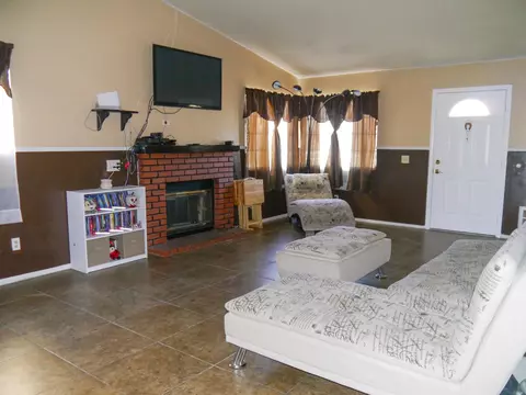 37613 Barrinson St, Palmdale, CA 93550 photo 16