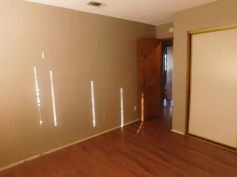 40748 154th St E, Lake Los Angeles, CA 93535 photo 13