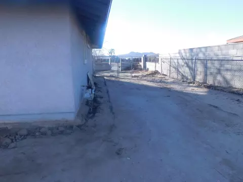 40748 154th St E, Lake Los Angeles, CA 93535 photo 23