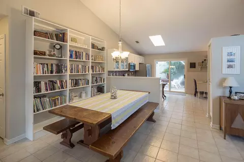 3358 Knott Ct, Lancaster, CA 93535 photo 7