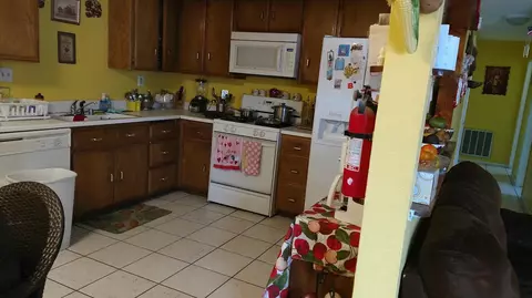 37231 Populus Ave, Palmdale, CA 93552 photo 3