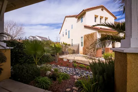 44441 Byron, Lancaster, CA 93535 photo 4