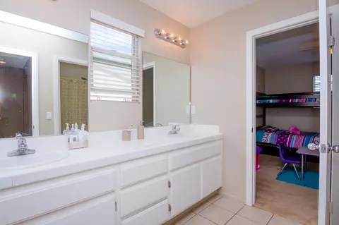 44441 Byron, Lancaster, CA 93535 photo 38